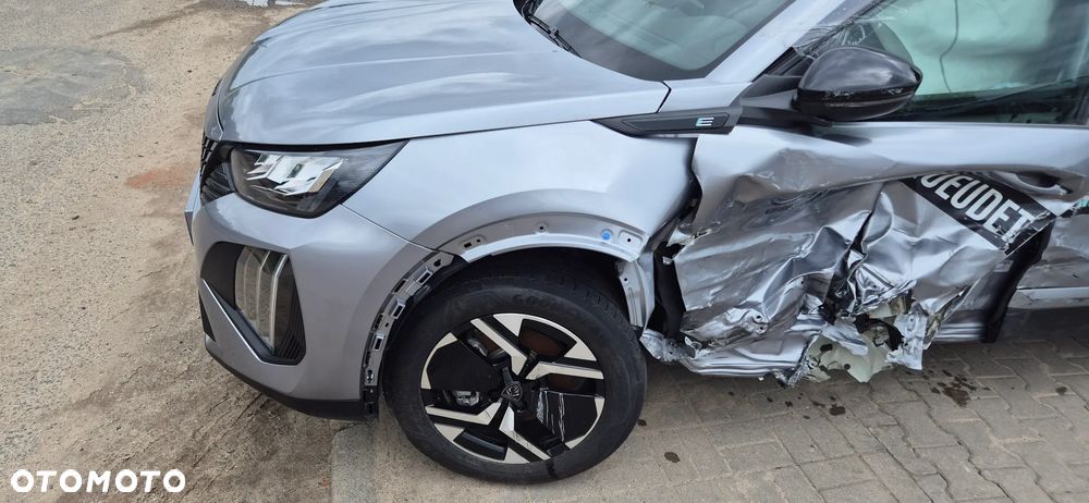 Peugeot 2008 54kWh Active - 11