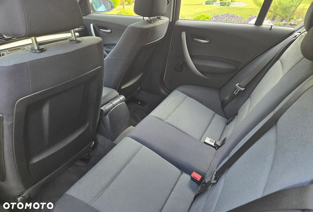 BMW Seria 1 118d DPF Edition Lifestyle - 24