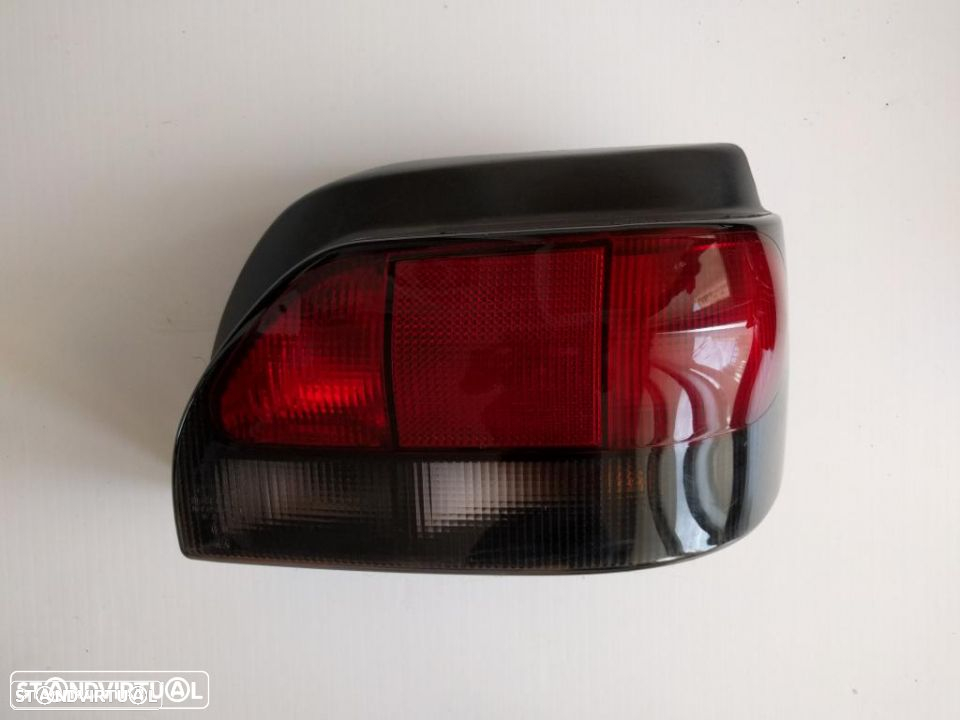farolim farol tras direito renault clio 1996 a 1998 - 2