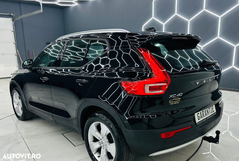 Volvo XC 40 T3 Geartronic Momentum Pro - 3