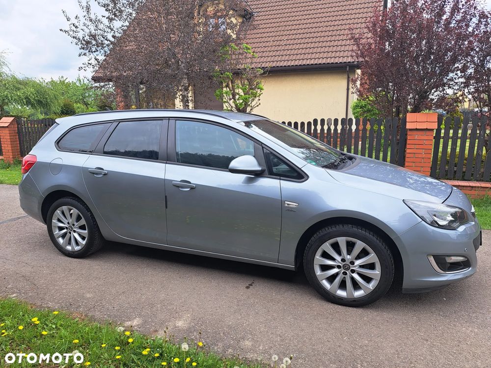 Opel Astra 1.4 Turbo Active - 4