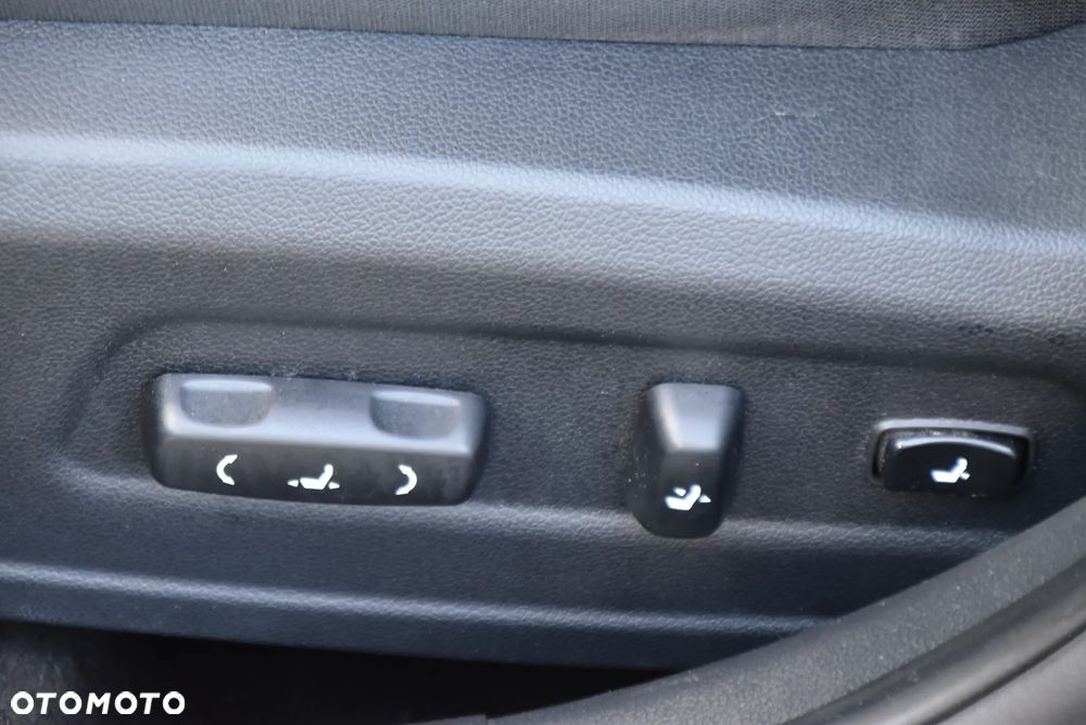 Kia Ceed - 28