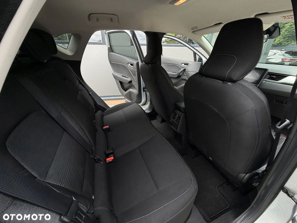 Renault Captur TCe 100 BUSINESS EDITION - 17