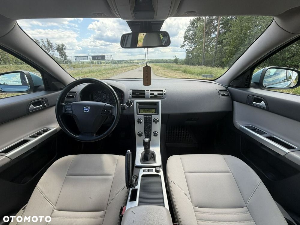 Volvo S40 - 15