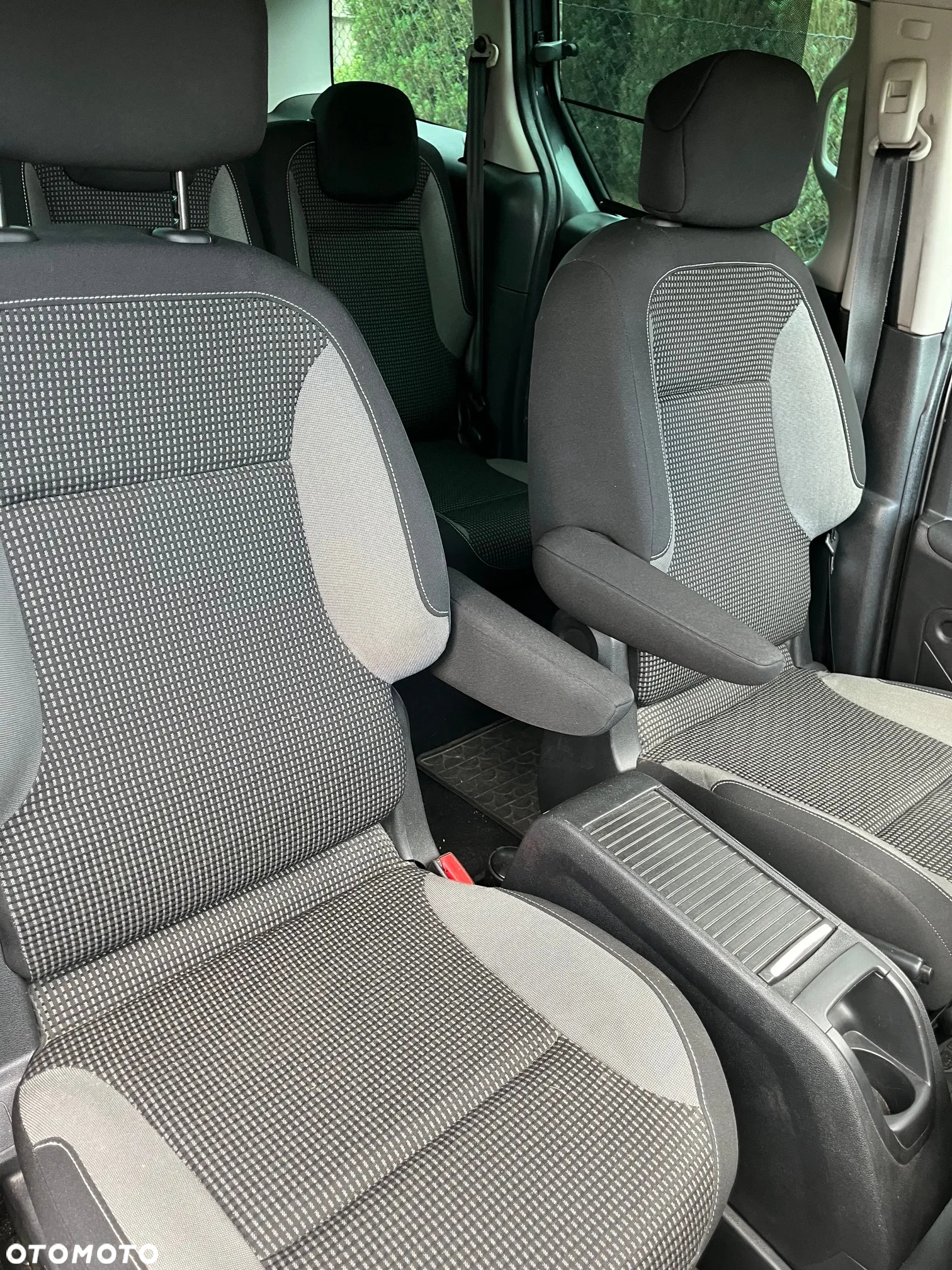 Peugeot Partner 1.6 BlueHDi Outdoor S&S - 3