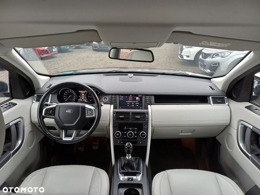 Land Rover Discovery Sport TD4 Pure - 21