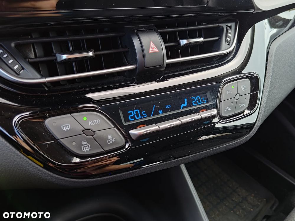 Toyota C-HR 1.8 Hybrid Comfort - 22