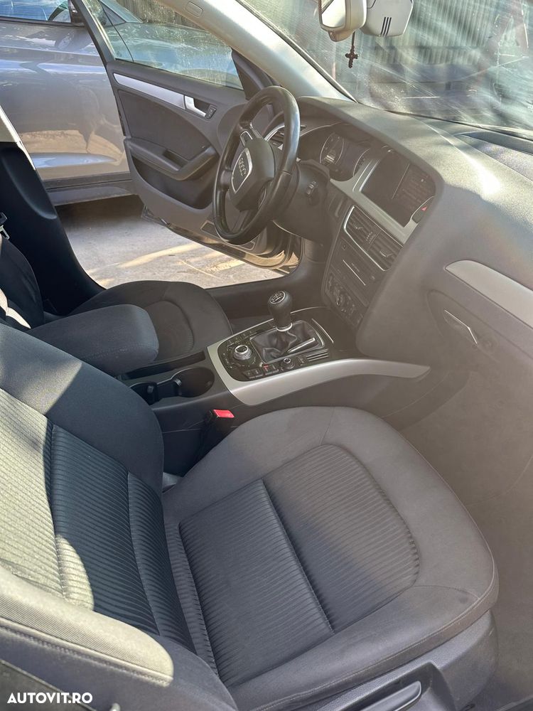 Audi A4 Avant 2.0 TDI - 12
