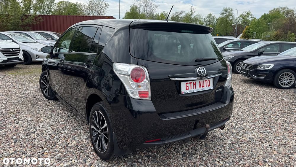 Toyota Verso 1.8 Premium EU5 7os - 10