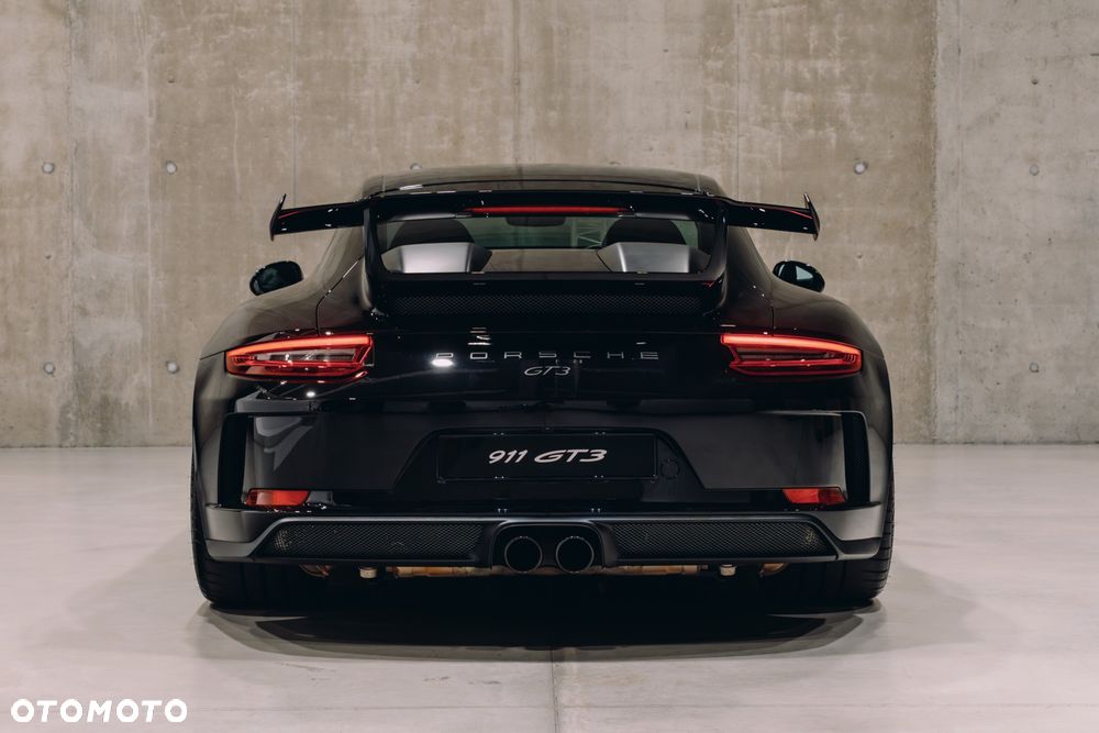 Porsche 911 - 4