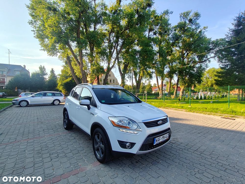 Ford Kuga - 24