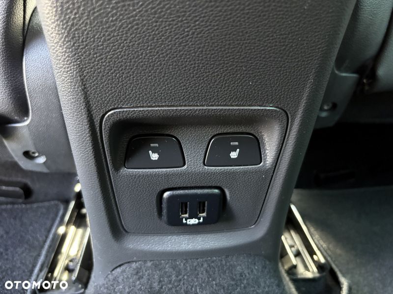 Opel Astra 1.4 Turbo Innovation - 24