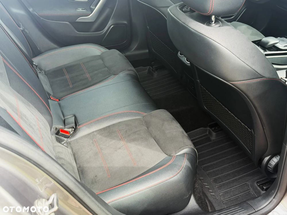 Mercedes-Benz Klasa A 180 d AMG Line 8G-DCT - 20