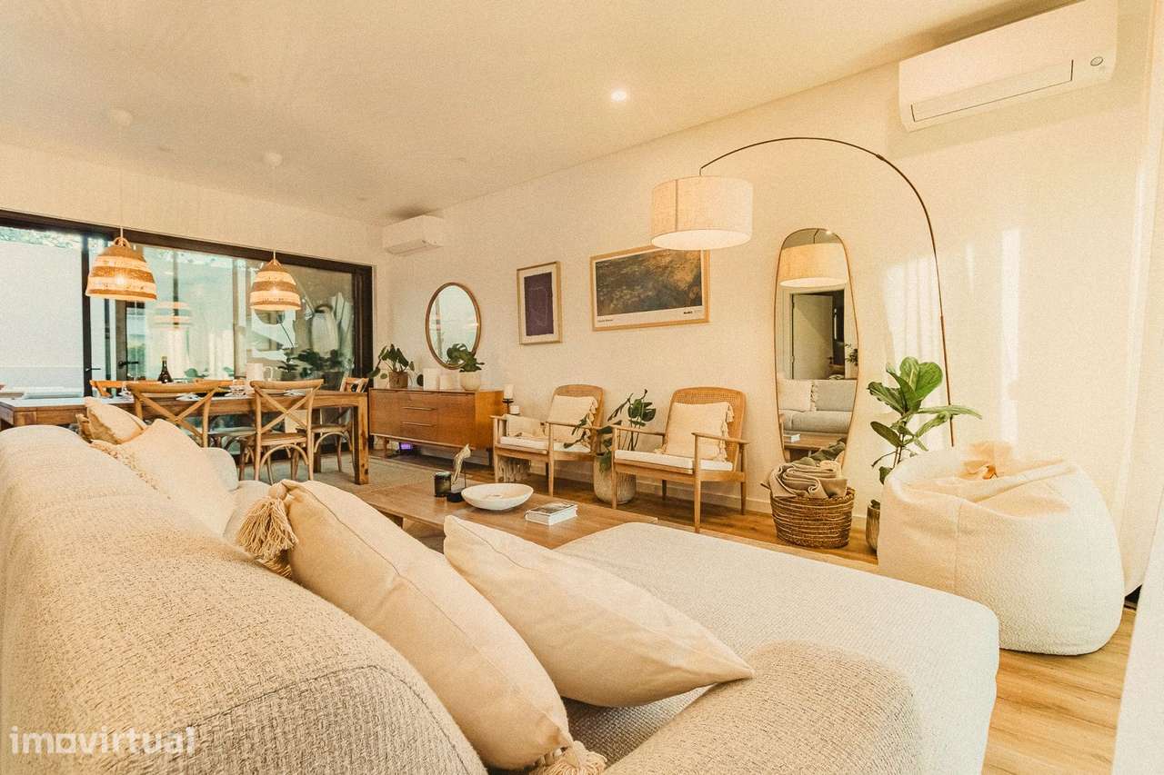 Moradia T5 mobilada com piscina, sauna e jardim na Aroeira - Grande imagem: 4/28