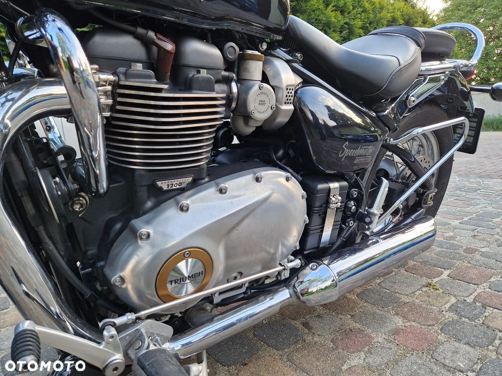 Triumph Speedmaster - 10