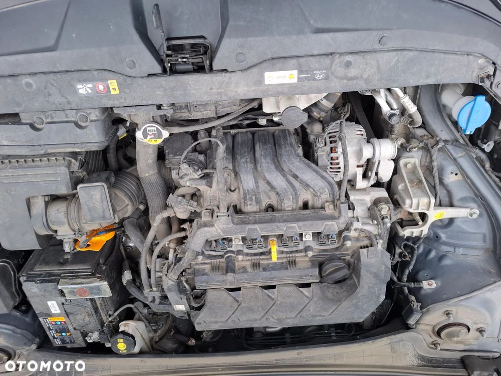 Hyundai Elantra 1.6 Executive CVT - 1