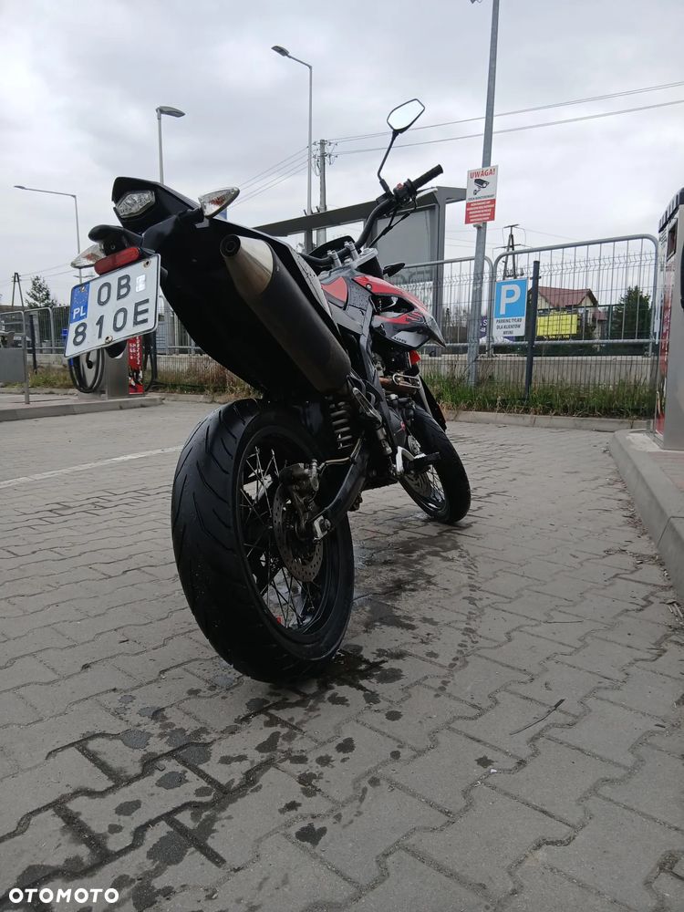 Aprilia SX - 6