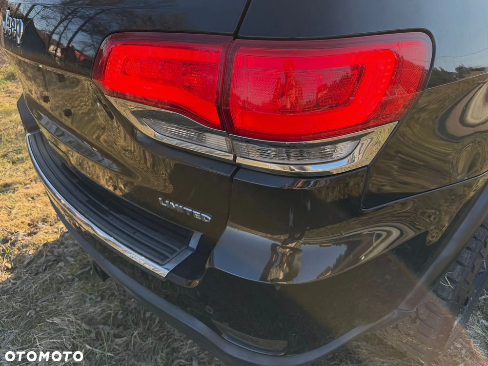 Jeep Grand Cherokee - 18