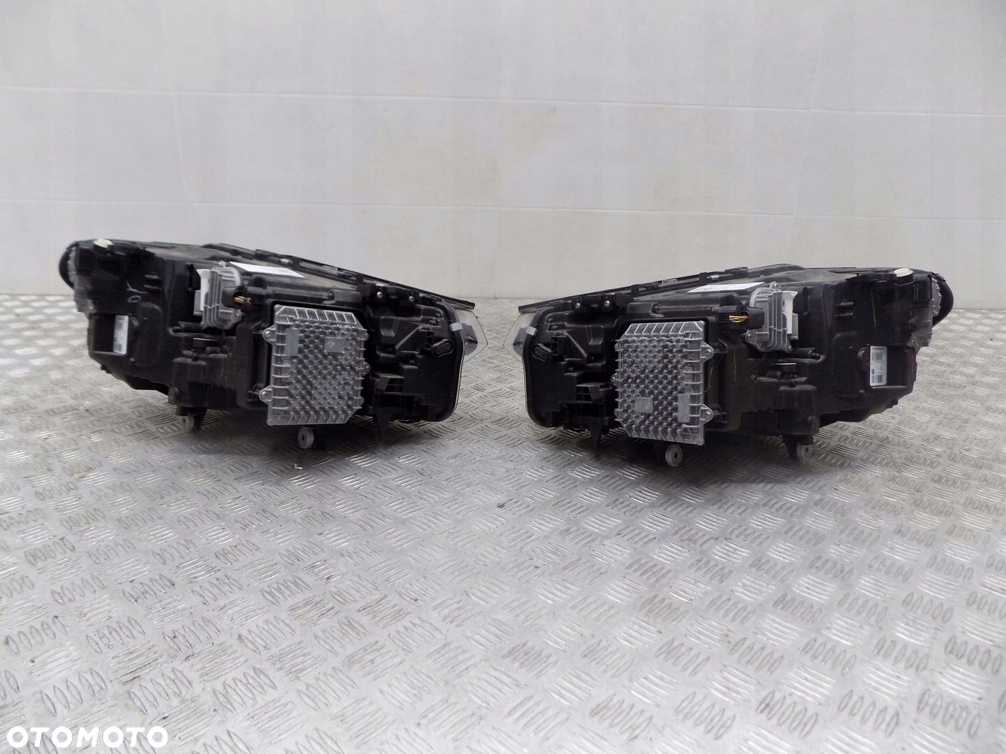 BMW X3 G01 LAMPA LEWY PRAWY PRZÓD ADAPTIVE LED EU 8739653 8739654 - 2