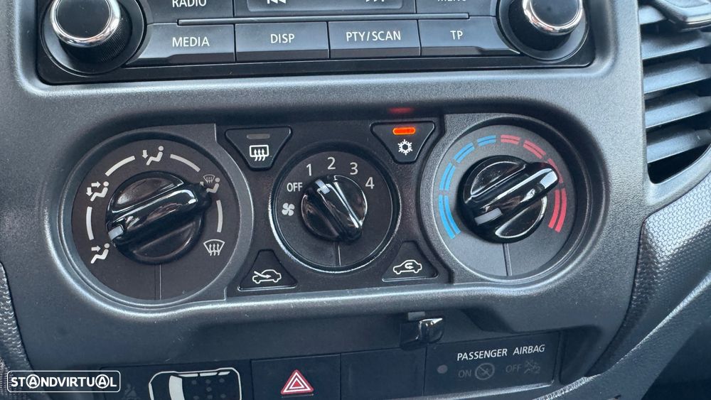 Mitsubishi L-200 Cabine dupla 4X2 - 11
