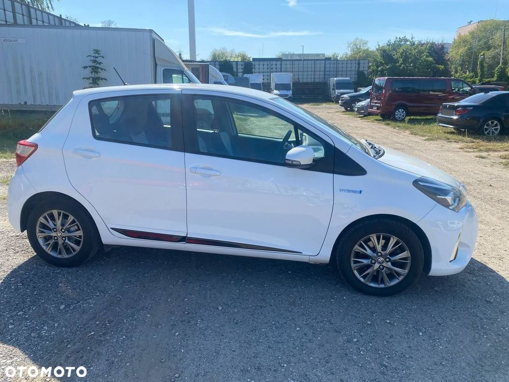 Toyota Yaris - 5