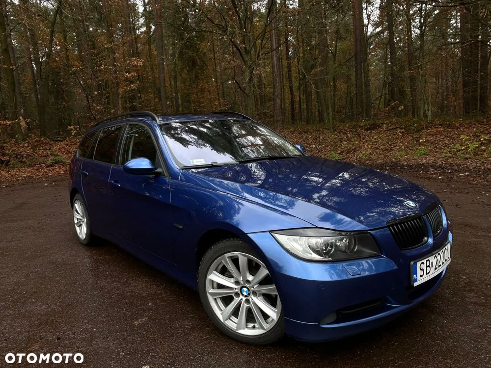 BMW Seria 3 320d Touring - 16
