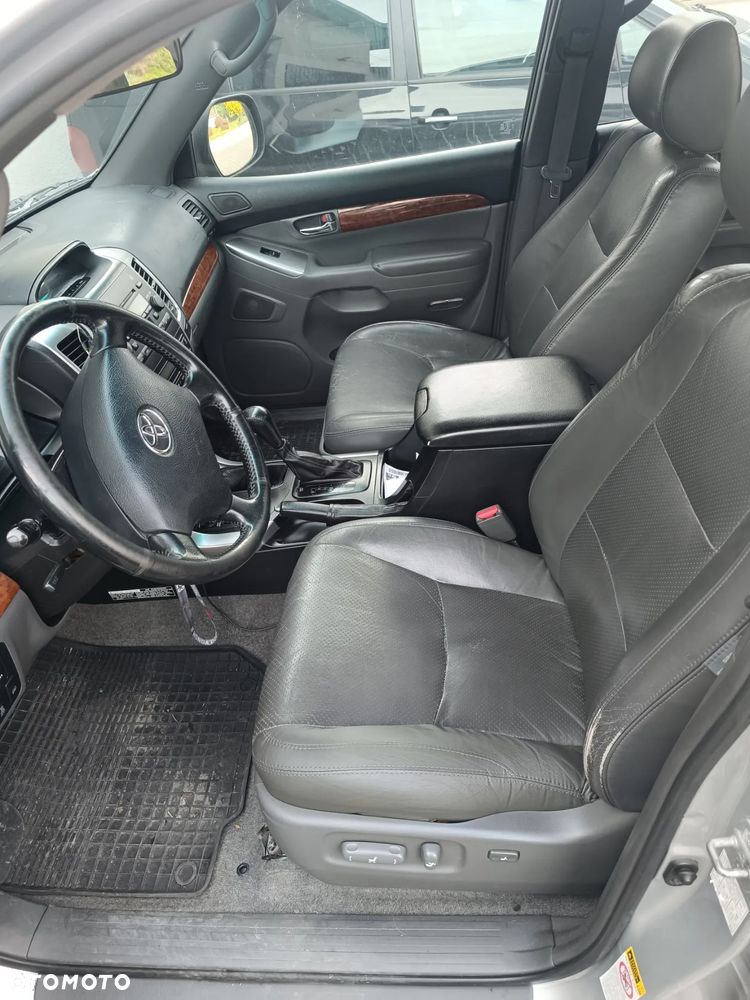 Toyota Land Cruiser 3.0 D Luna Comfort - 10
