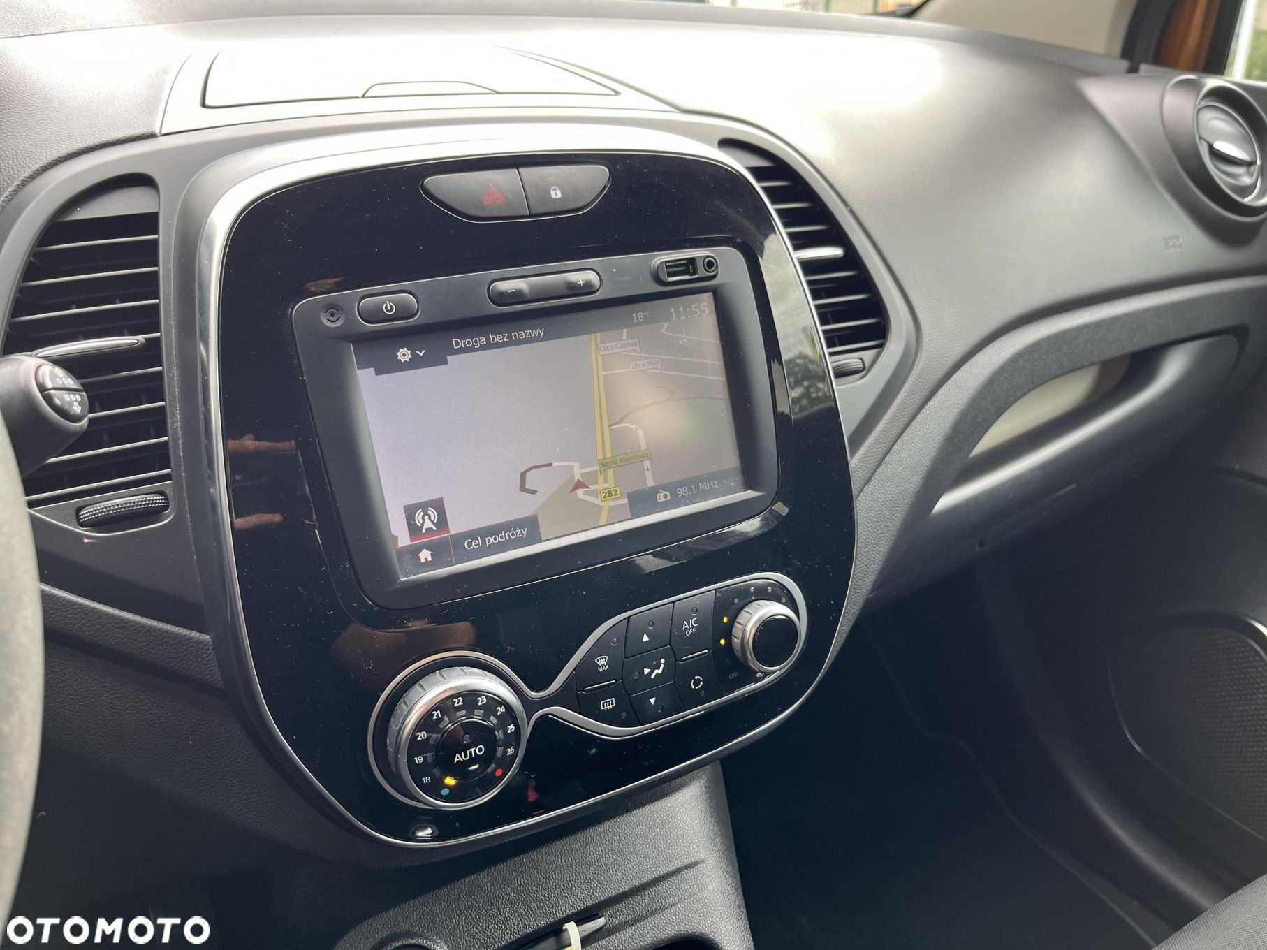 Renault Captur 0.9 Energy TCe Limited - 24