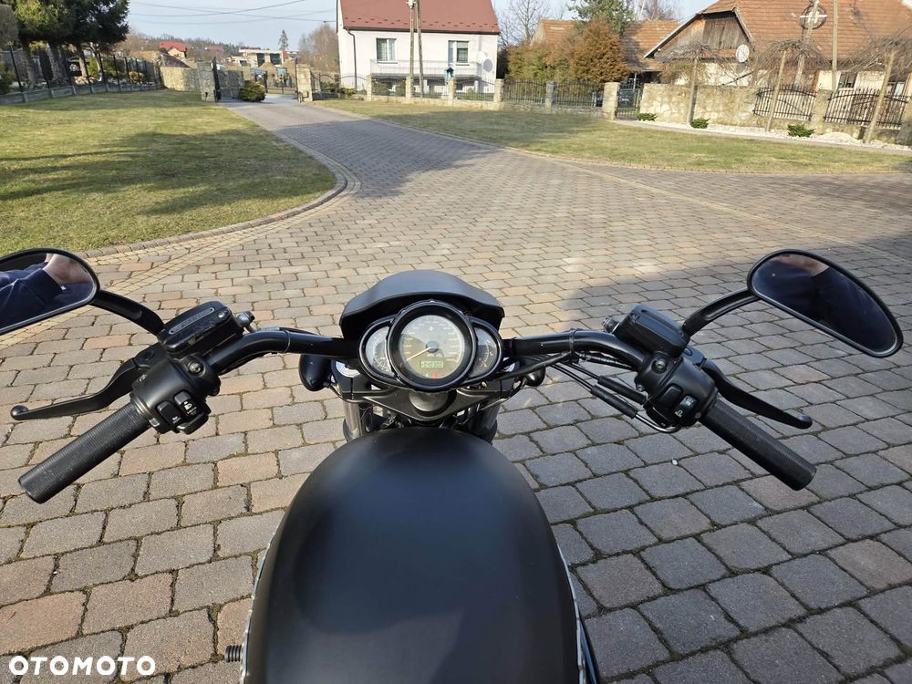 Harley-Davidson V-Rod Night Rod - 5