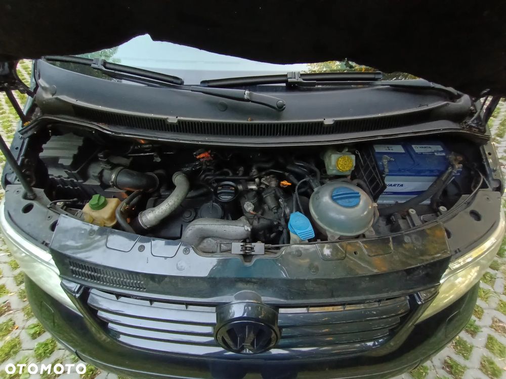 Volkswagen Multivan - 27
