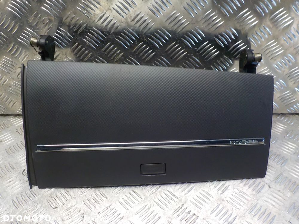 DODGE JOURNEY SCHOWEK PASAŻERA EUROPA - 1