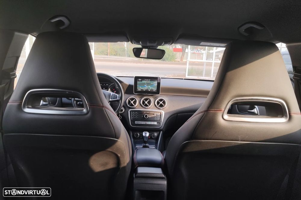 Mercedes-Benz A 180 CDi BE AMG Sport - 2