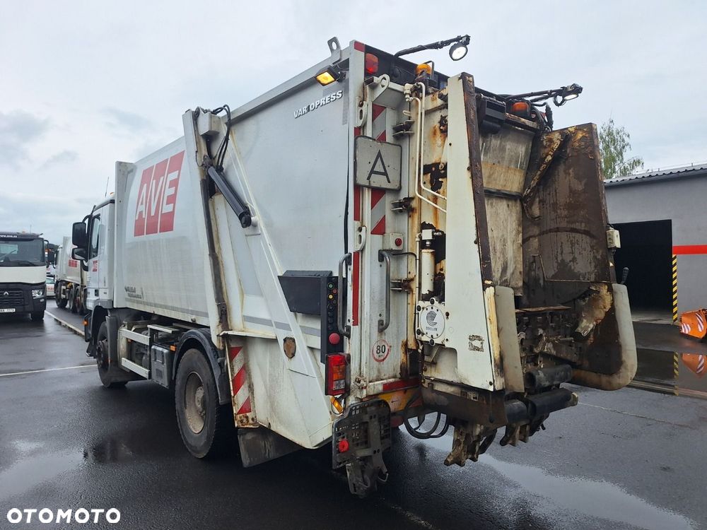 Versalift Actros 1832 L - 7