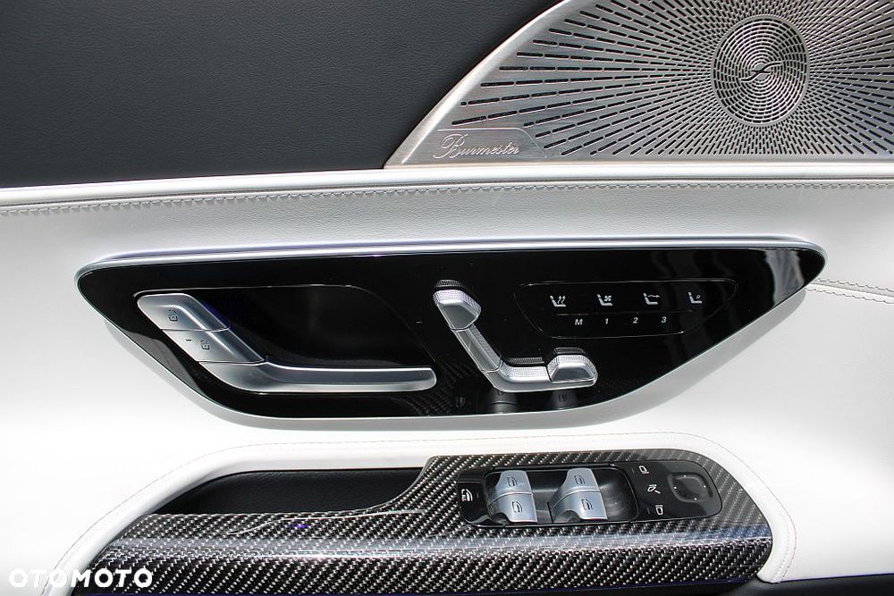 Mercedes-Benz SL AMG 63 4-Matic+ - 15