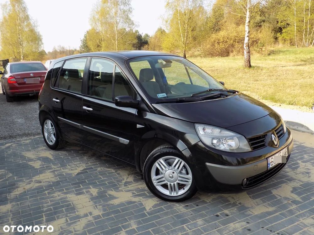 Renault Scenic 1.6 16V Luxe Privilege - 1