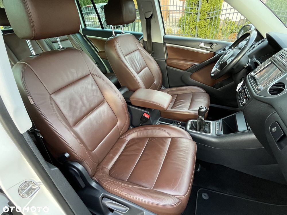 Volkswagen Tiguan 2.0 TDI DPF BlueMotion Technology Cup Sport & Style - 13