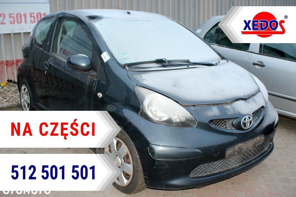 Toyota Aygo 2007 1.0VVTI 1KR-FE HB3D (MASKA, ZDERZAK, LAMPA, BŁOTNIK, DRZWI, SZYBA, FOTEL) - 1