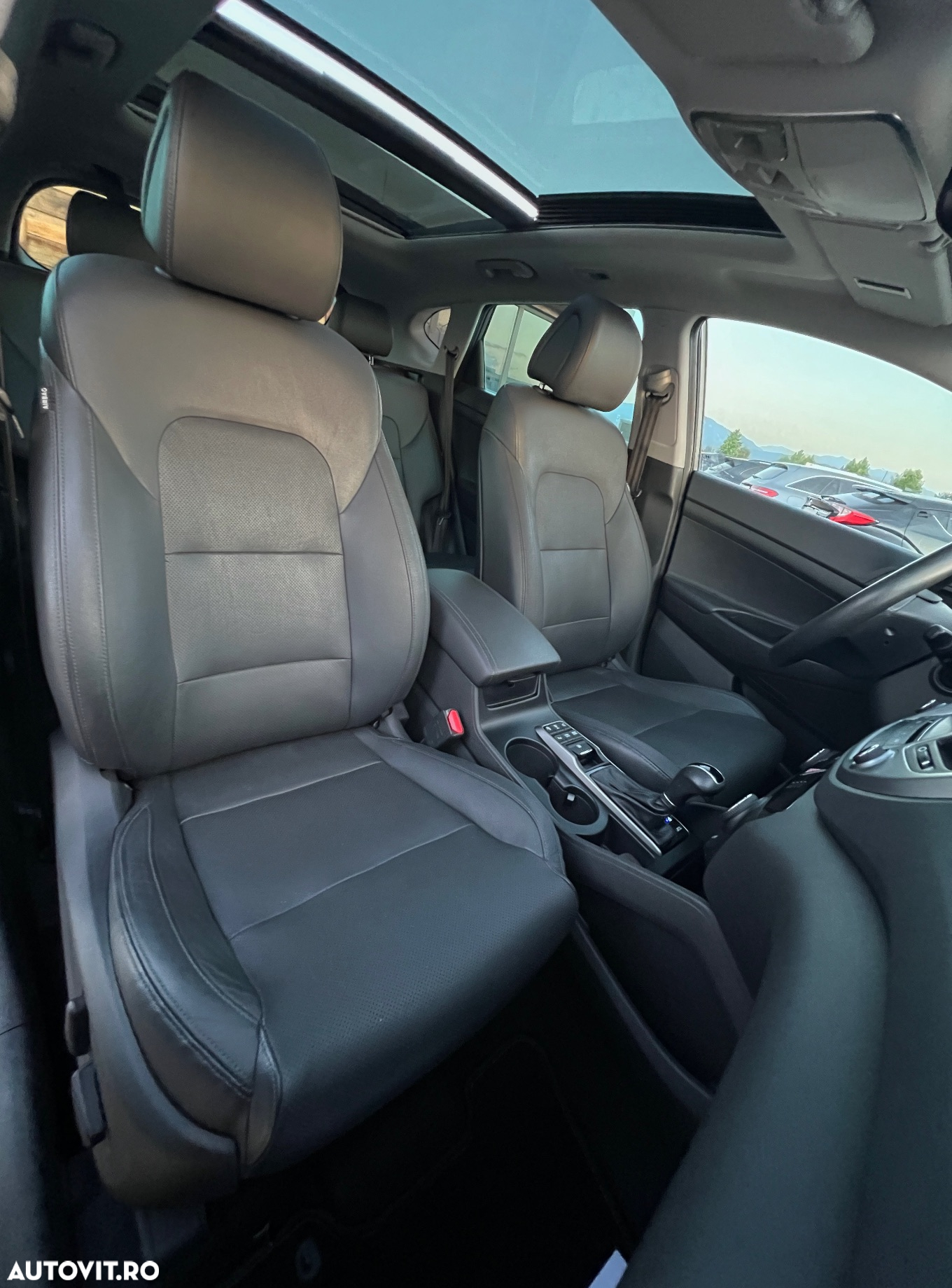 Hyundai Tucson 2.0 CRDI 4WD Automatik Premium - 20