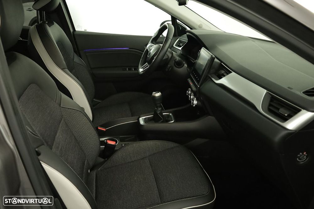 Renault Captur 1.0 TCe Techno Bi-Fuel - 23