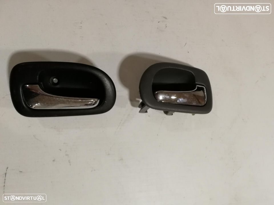 Puxador punho interior esquerdo / direito Honda civic 5 portas 1996 a 2000 - 1