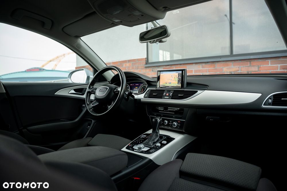 Audi A6 Avant 2.0 TDI Ultra S tronic - 29