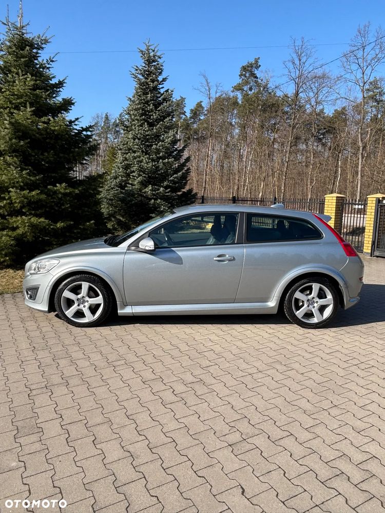 Volvo C30 D2 R-Design - 5