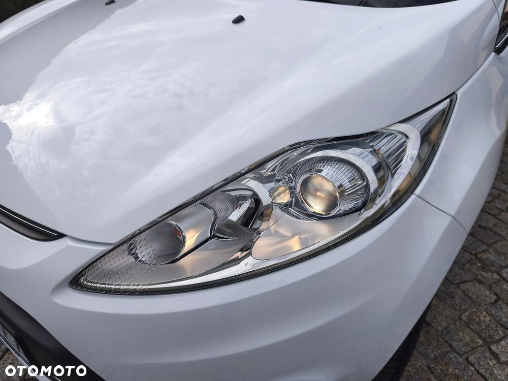 Ford Fiesta 1.25 Titanium - 18