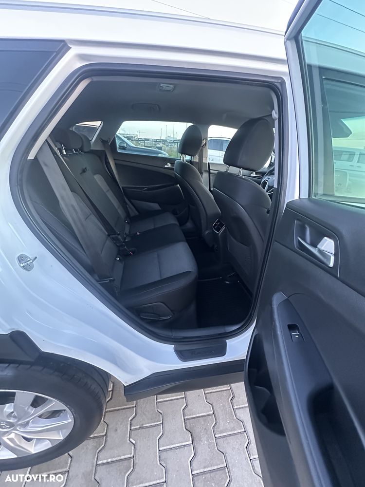 Hyundai Tucson blue 1.6 CRDi 2WD Pure - 22