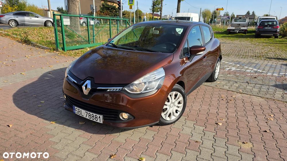 Renault Clio 1.2 16V 75 Experience - 28