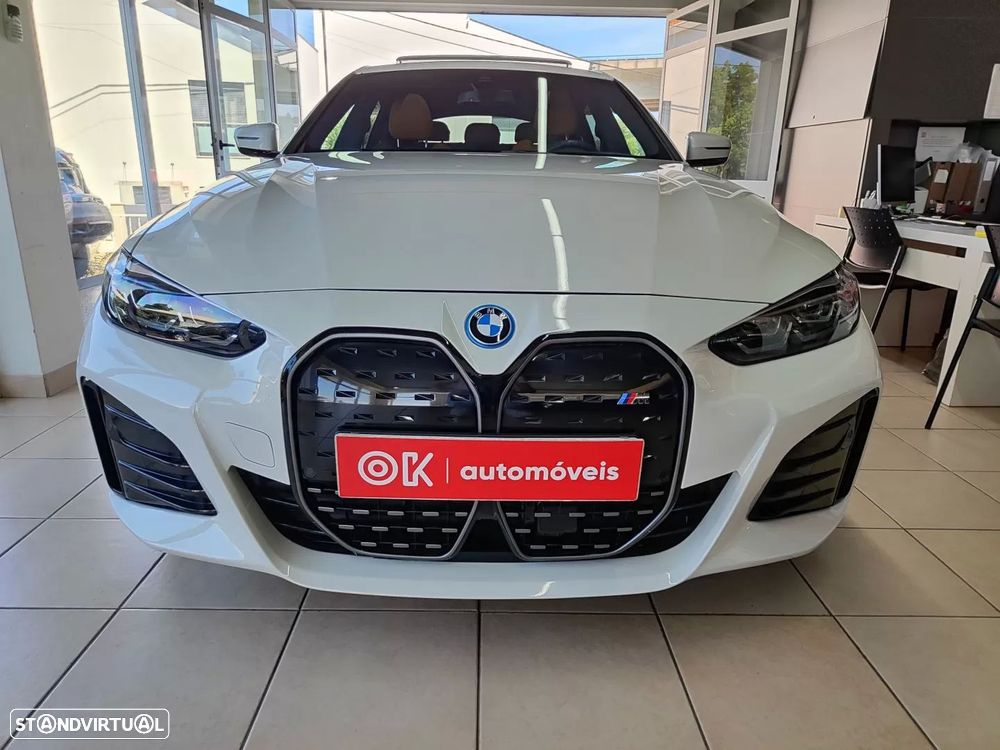 BMW i4 eDrive40 Pack Desportivo M - 3