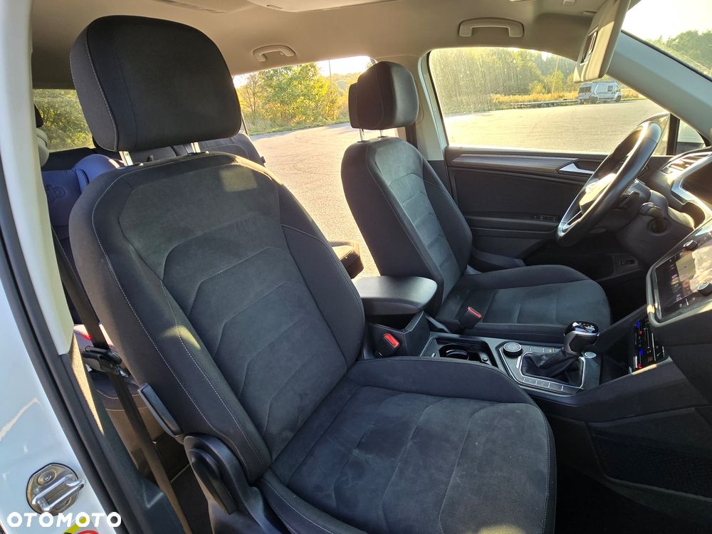 Volkswagen Tiguan - 10