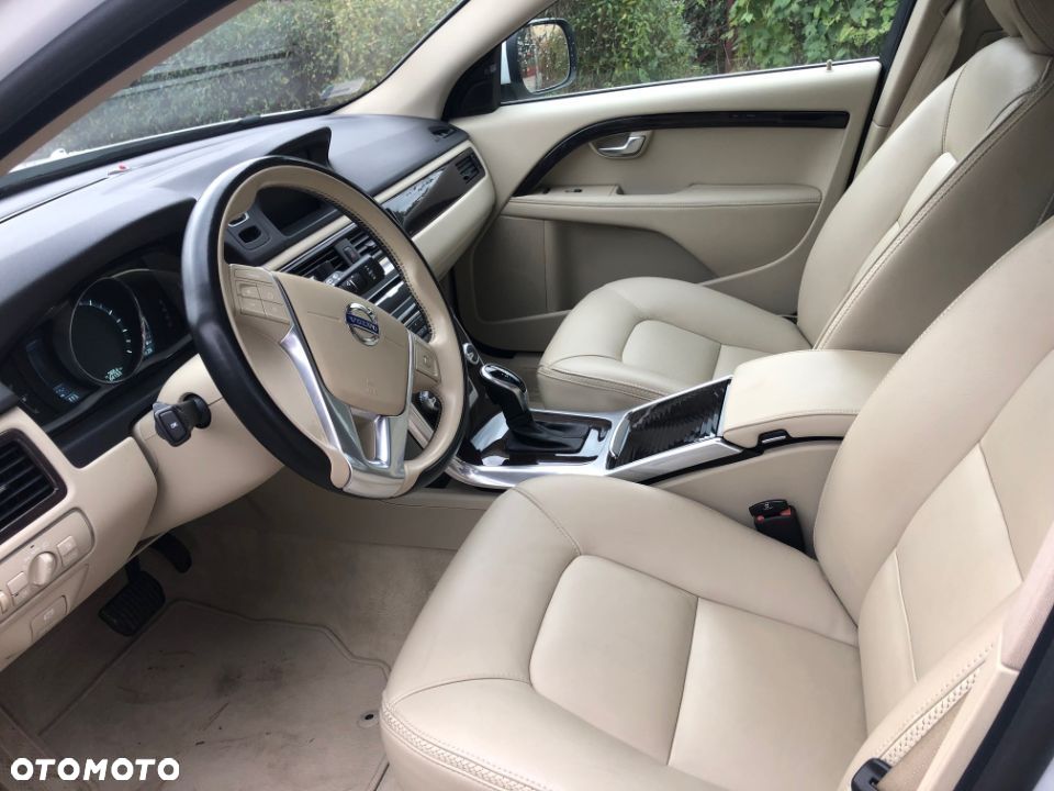 Volvo XC 70 T5 Drive-E Summum - 6