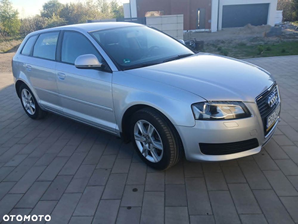 Audi A3 Sportback - 10