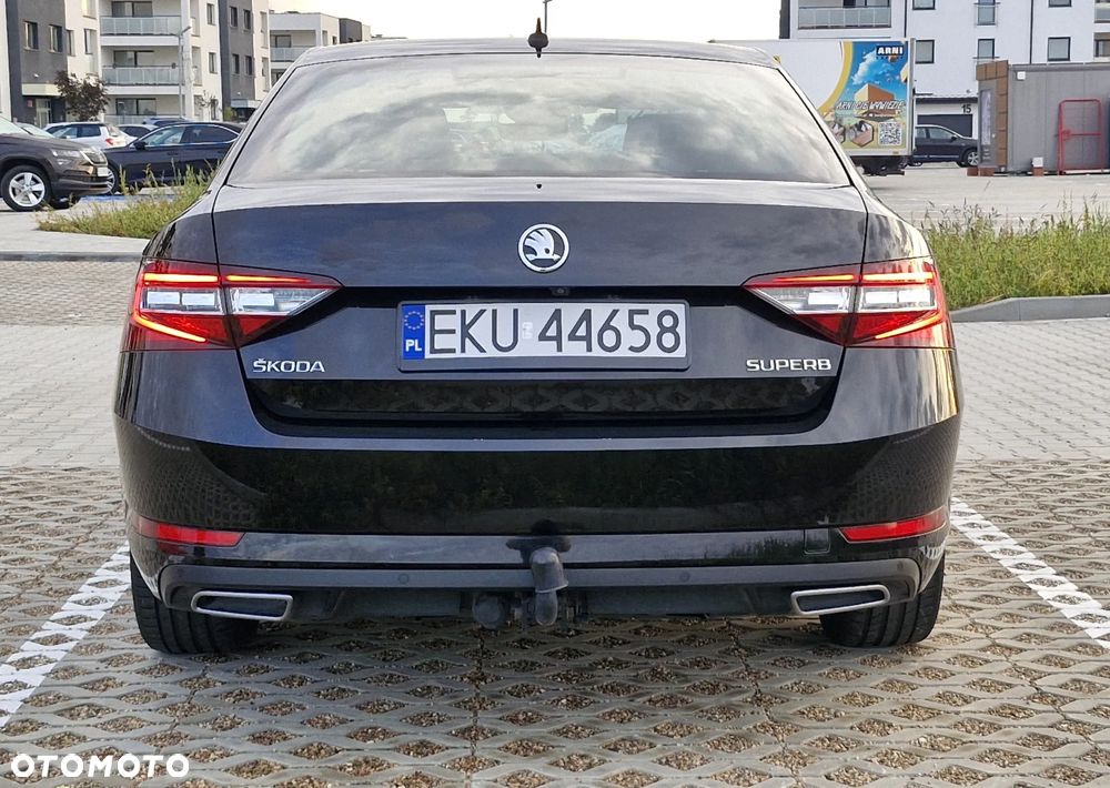 Skoda Superb 2.0 TDI Style DSG - 2